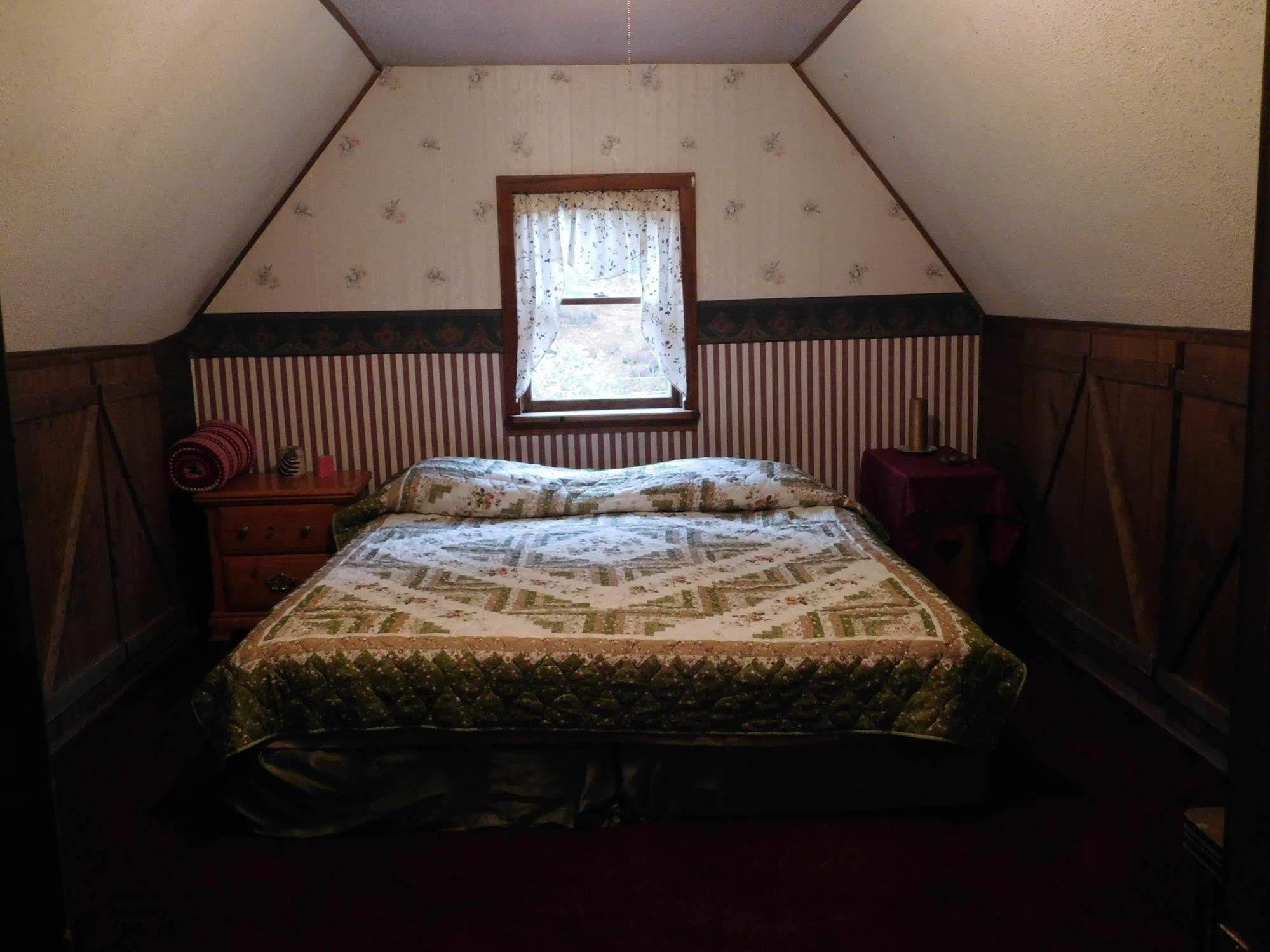 Bed and Breakfast No View Farm Rumford Экстерьер фото